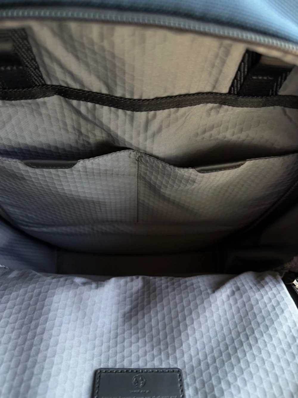 EUC - TUMI Alpha Bravo Navigation Backpack - Navy Blue